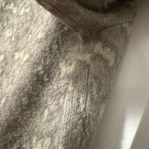 Athleta Hawthorne Wool Blend Cheetah Print Sweater Medium - Picture 6 of 14